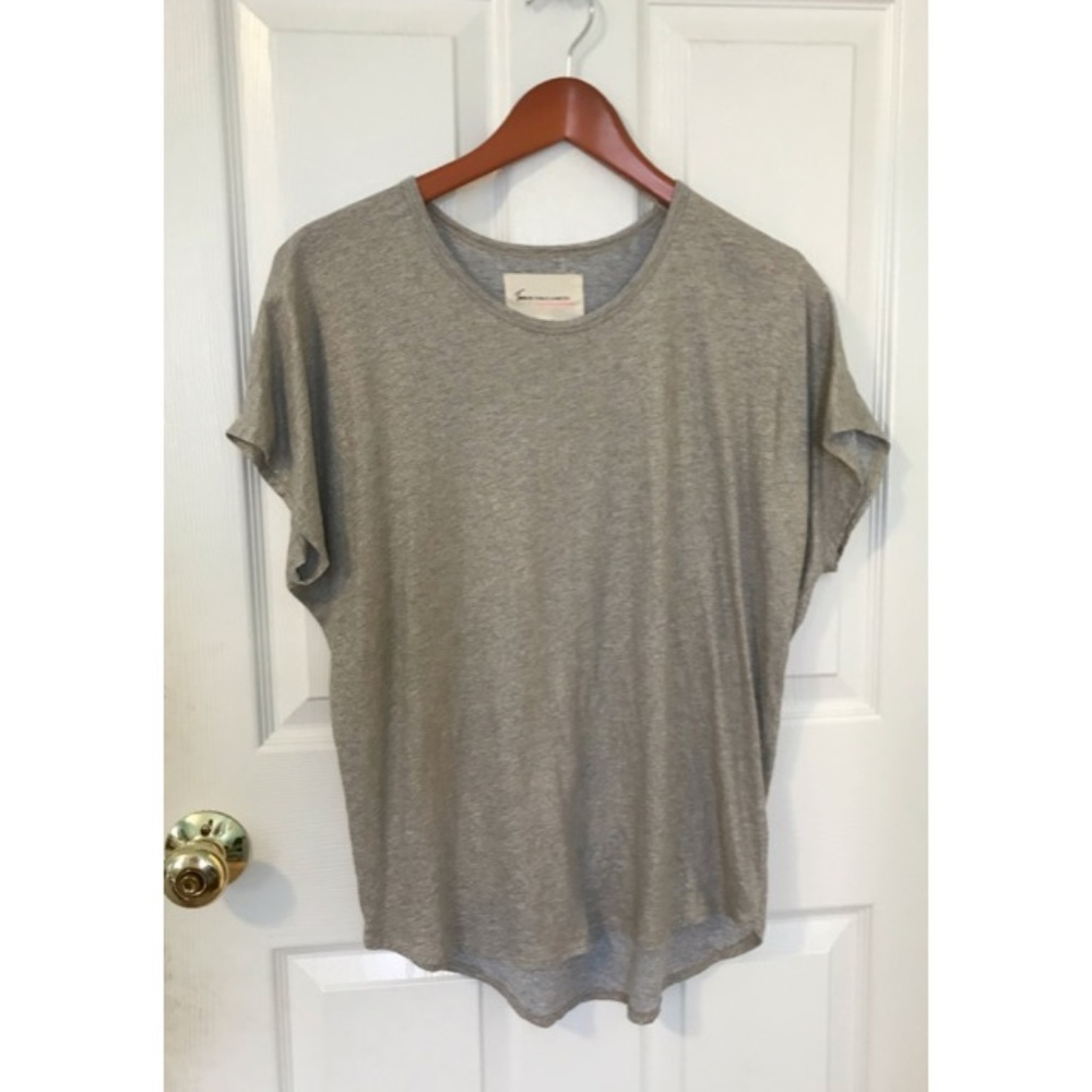 Vince Camuto Tshirt